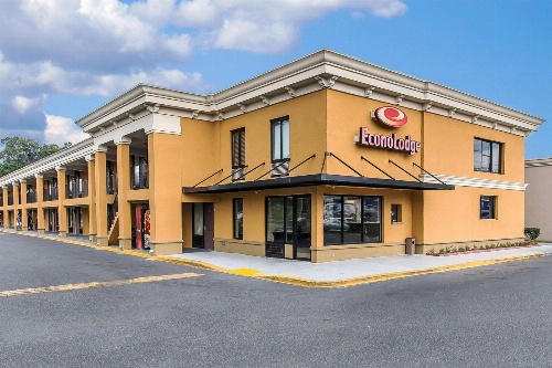 Econo Lodge Midtown image 1