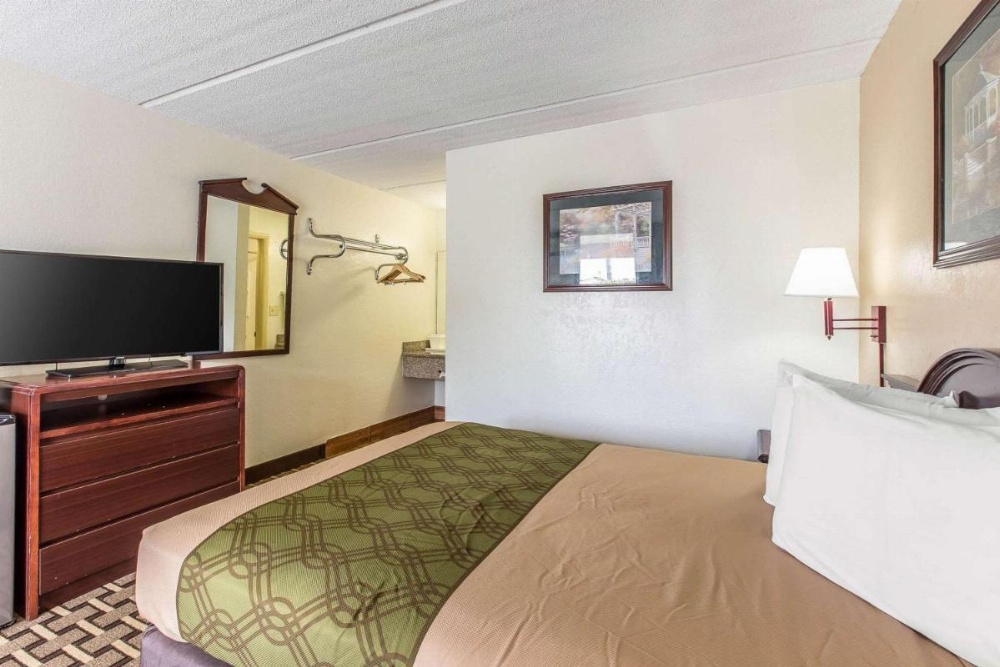 Econo Lodge Midtown